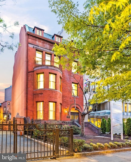 1720 Massachusetts Ave NW, Washington, DC 20036