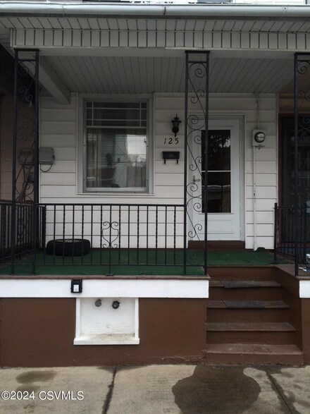 125 S Pearl St, Shamokin, PA 17872