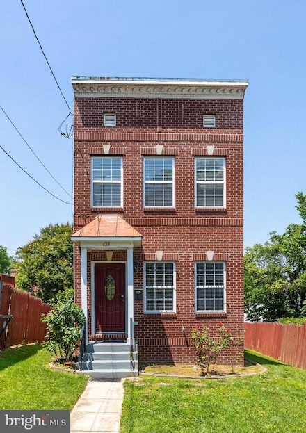 628 50th St NE, Washington, DC 20019
