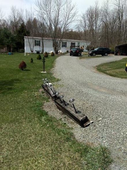291 Pizor Rd, Jackson Center, PA 16133