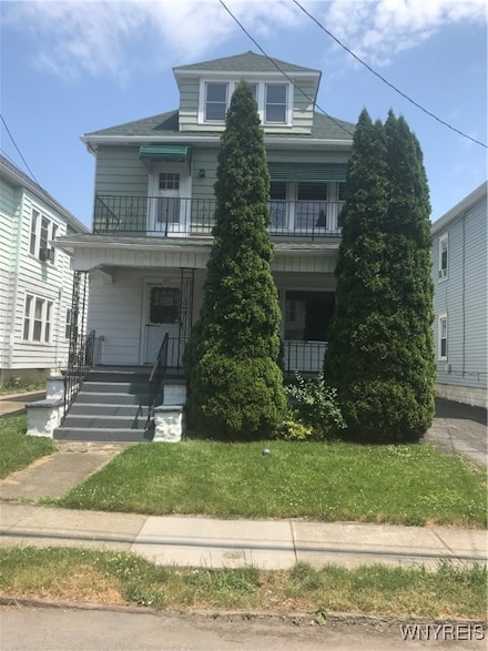 49 Page St, Buffalo, NY 14207