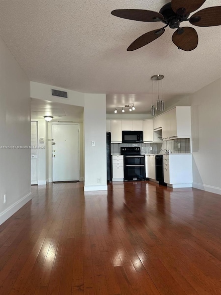 253 S Cypress Rd Unit 223, Pompano Beach, FL 33060