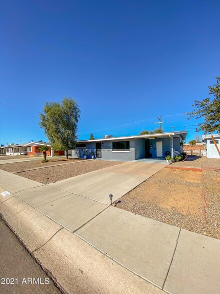11130 W Jersey Ave, Youngtown, AZ 85363