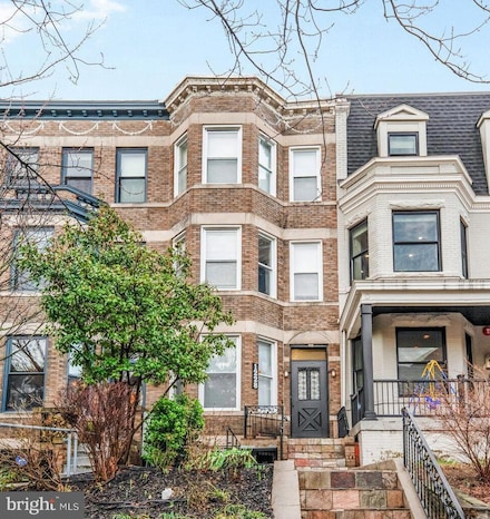 1228 Fairmont St NW, Washington, DC 20009