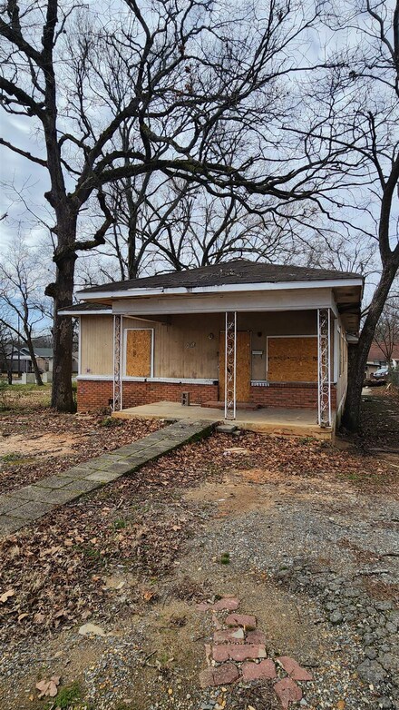 2118 S Pine St, Little Rock, AR 72204