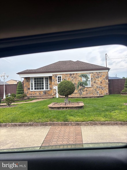 209 Marsden Ave, Penns Grove, NJ 08069