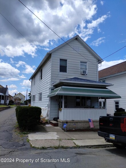 72 Penn Ave, Exeter, PA 18643