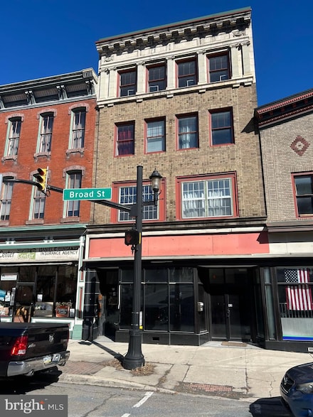 43 45 W Broad St Unit 6, Tamaqua, PA 18252