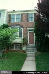 3706 Farmland Dr, Fairfax, VA 22033