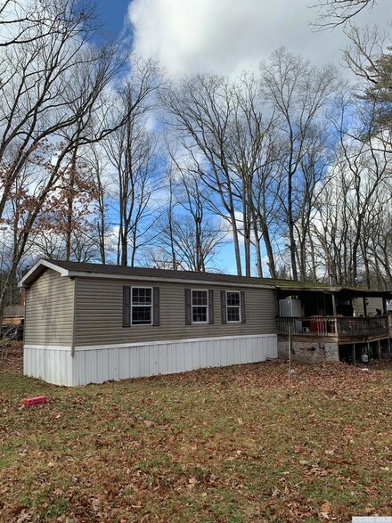 26 Stanley Dr, Cairo, NY 12413