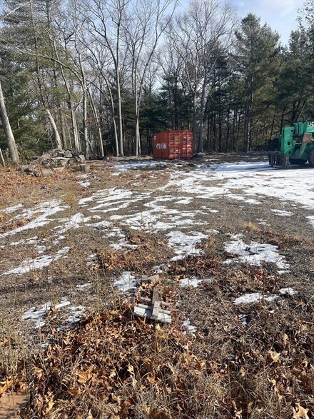 332 S Main St, Hopedale, MA 01747
