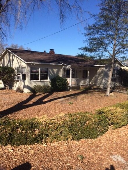 385 Helena St, Los Alamos, CA 93440