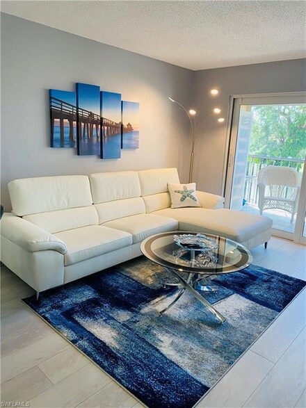 400 Forest Lakes Blvd Unit 310, Naples, FL 34105