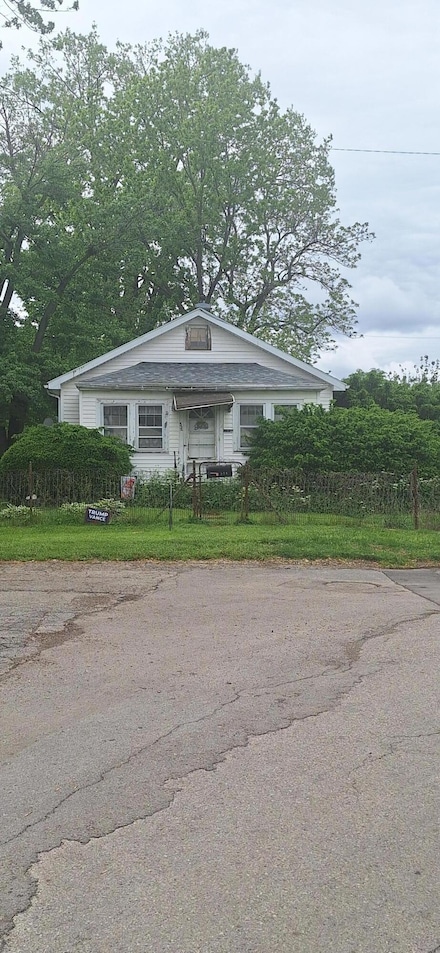 529 Linden Ave, Sidney, OH 45365