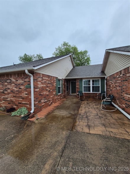 1449 W Evergreen Ln, Claremore, OK 74017