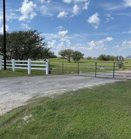 111 Bay Watch Dr, Rockport, TX 78382