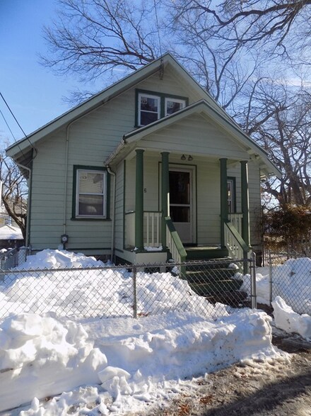 2 Rock Rd, Boston, MA 02136