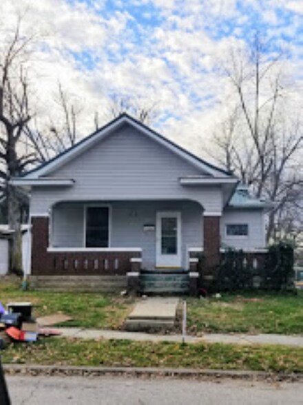 443 S Lincoln St, Orleans, IN 47452