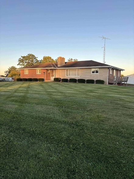 2758 State Route 93 SE, New Lexington, OH 43764