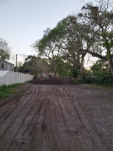 408 Pine St, Orlando, FL 32824