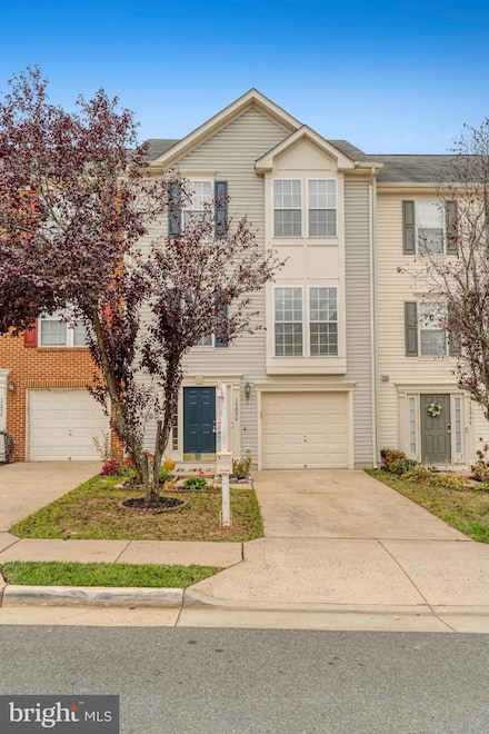 15096 Gaffney Cir, Gainesville, VA 20155