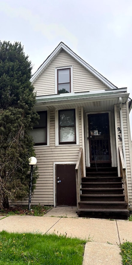 9236 S Blackstone Ave, Chicago, IL 60619