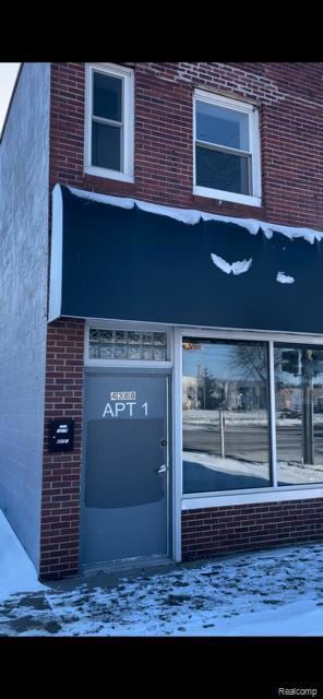 4388 E 9 Mile Rd, Warren, MI 48091