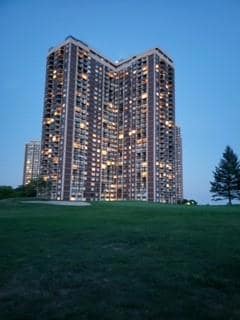 27010 Grand Central Pkwy Unit 20L, Floral Park, NY 11005