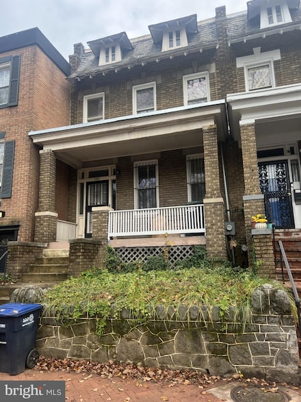 344 11th St SE, Washington, DC 20003