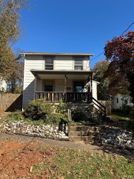 2240 Columbia Ave, Lynchburg, VA 24503