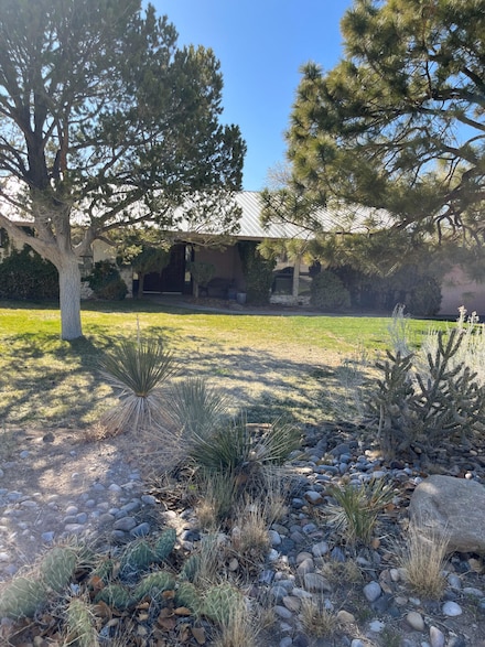 601 4 Hills Rd SE Unit C, Albuquerque, NM 87123