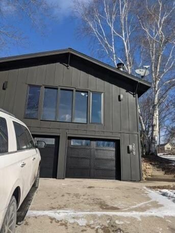 208 Beth Cir, Mount Horeb, WI 53572