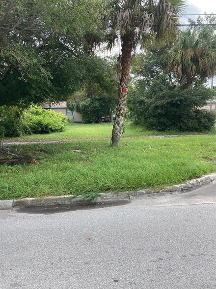 1411 Avenue M, Fort Pierce, FL 34950