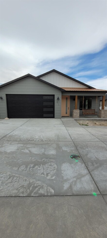871 Redhaven St, Palisade, CO 81526
