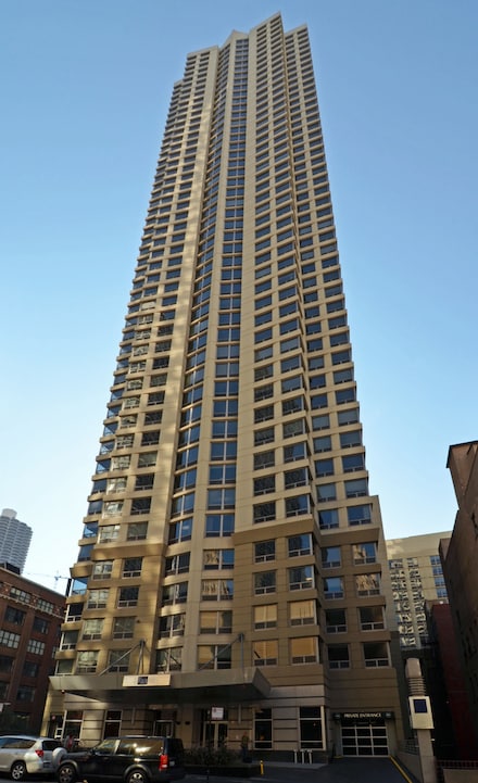 440 N Wabash Ave Unit 4110, Chicago, IL 60611