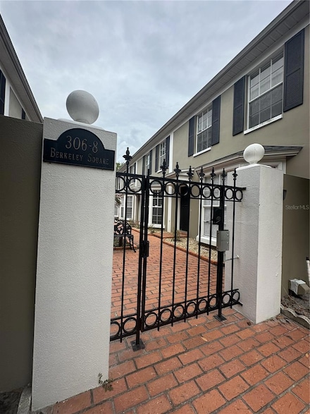 308 S Bungalow Park Ave Unit A, Tampa, FL 33609