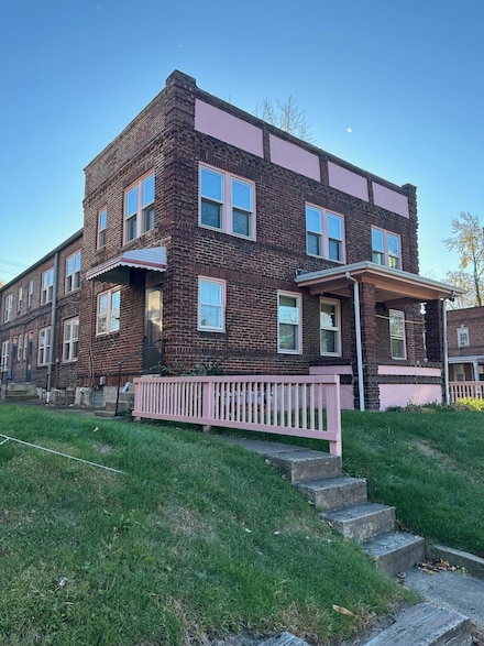 2054 N 4th St, Columbus, OH 43201