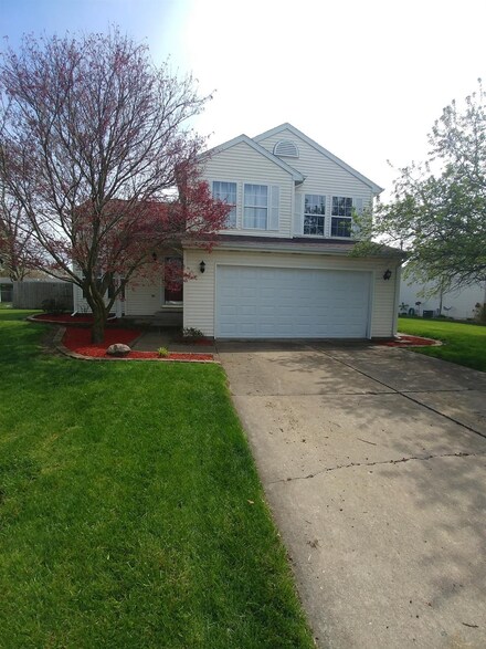 705 Wesley Rd, Kouts, IN 46347