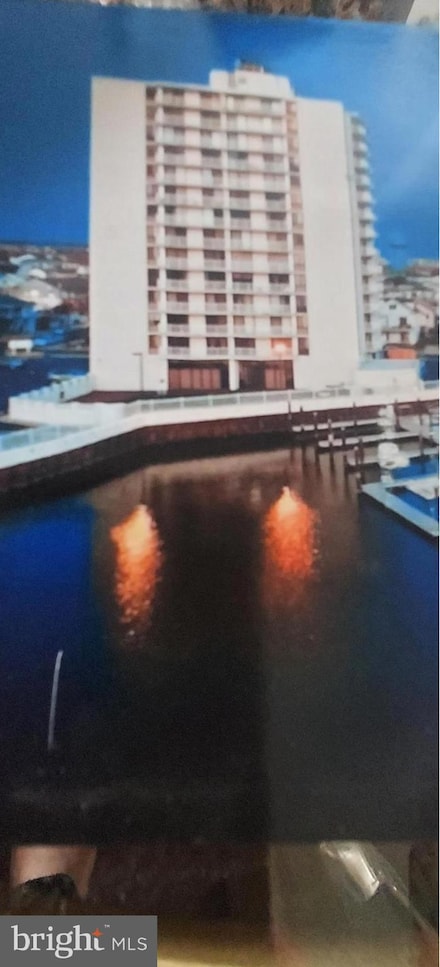 236 N Derby Ave Unit 207, Ventnor City, NJ 08406