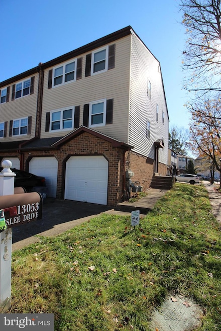13053 Blakeslee Dr Unit 2ND FL, Philadelphia, PA 19116