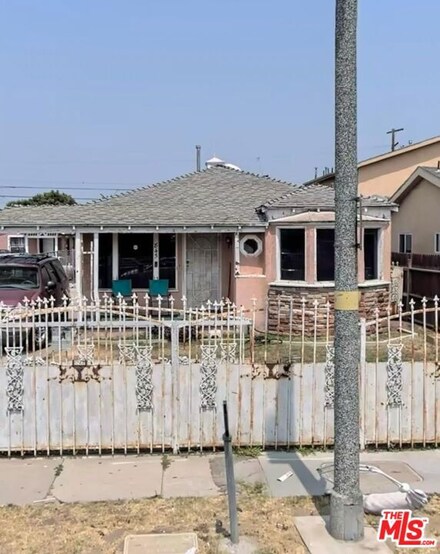 845 W 76th St, Los Angeles, CA 90044