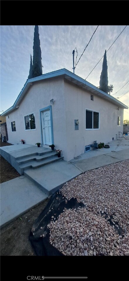 3882 Dwiggins St, Los Angeles, CA 90063