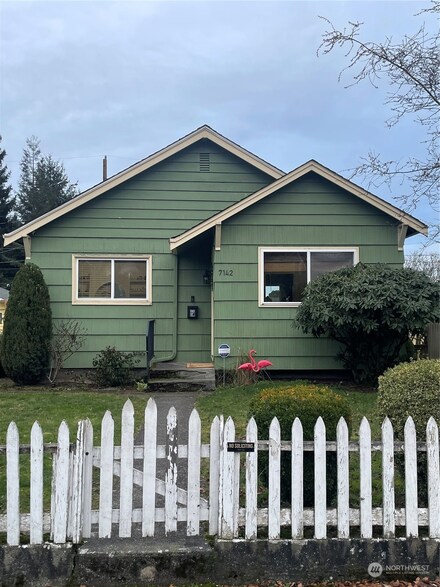 7142 32nd Ave SW, Seattle, WA 98126