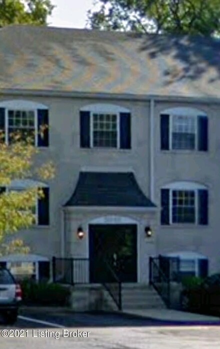 209 Middletown Square Unit 209, Louisville, KY 40243