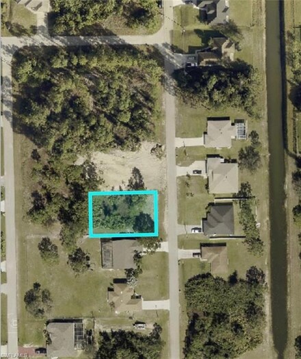 831 Angelo Ave, Lehigh Acres, FL 33971