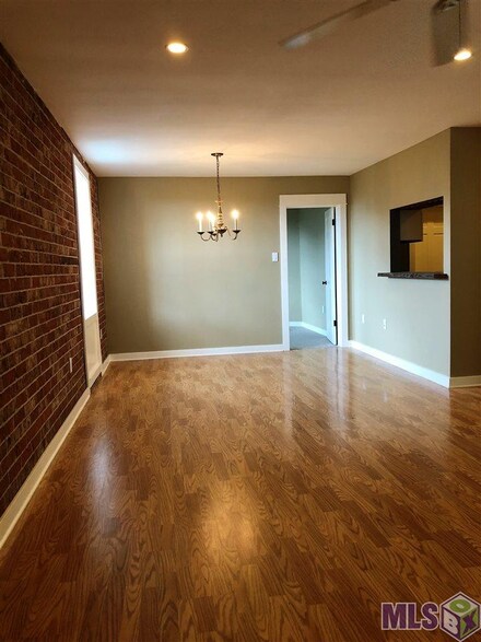 3101 Highland Rd Unit 301, Baton Rouge, LA 70802