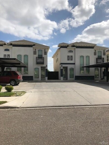 1405 W Kiwi, Pharr, TX 78577