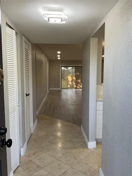 6101 N Falls Circle Dr Unit 303, Lauderhill, FL 33319
