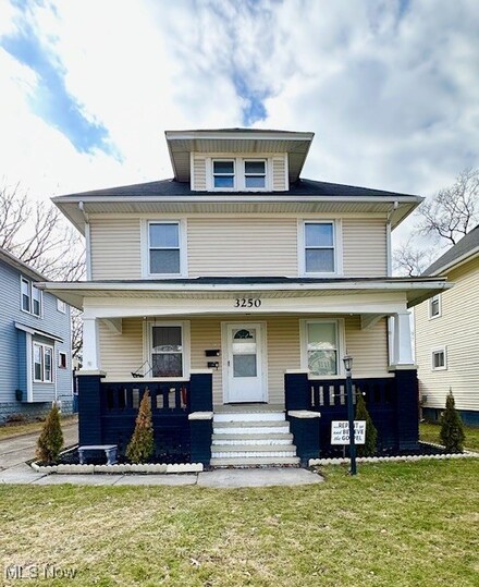3250 Livingston Ave, Lorain, OH 44055
