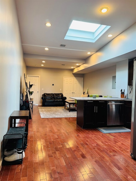 447 Mercer St Unit 2, Jersey City, NJ 07302